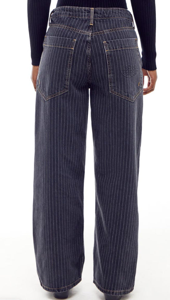 Everyday Pinstripe Stretch Comfort Jeans