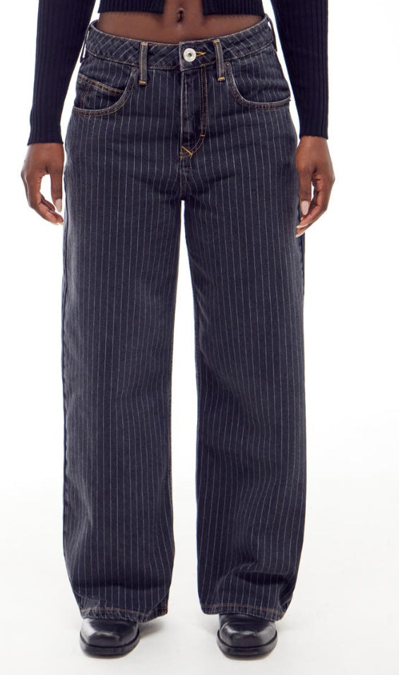 Everyday Pinstripe Stretch Comfort Jeans