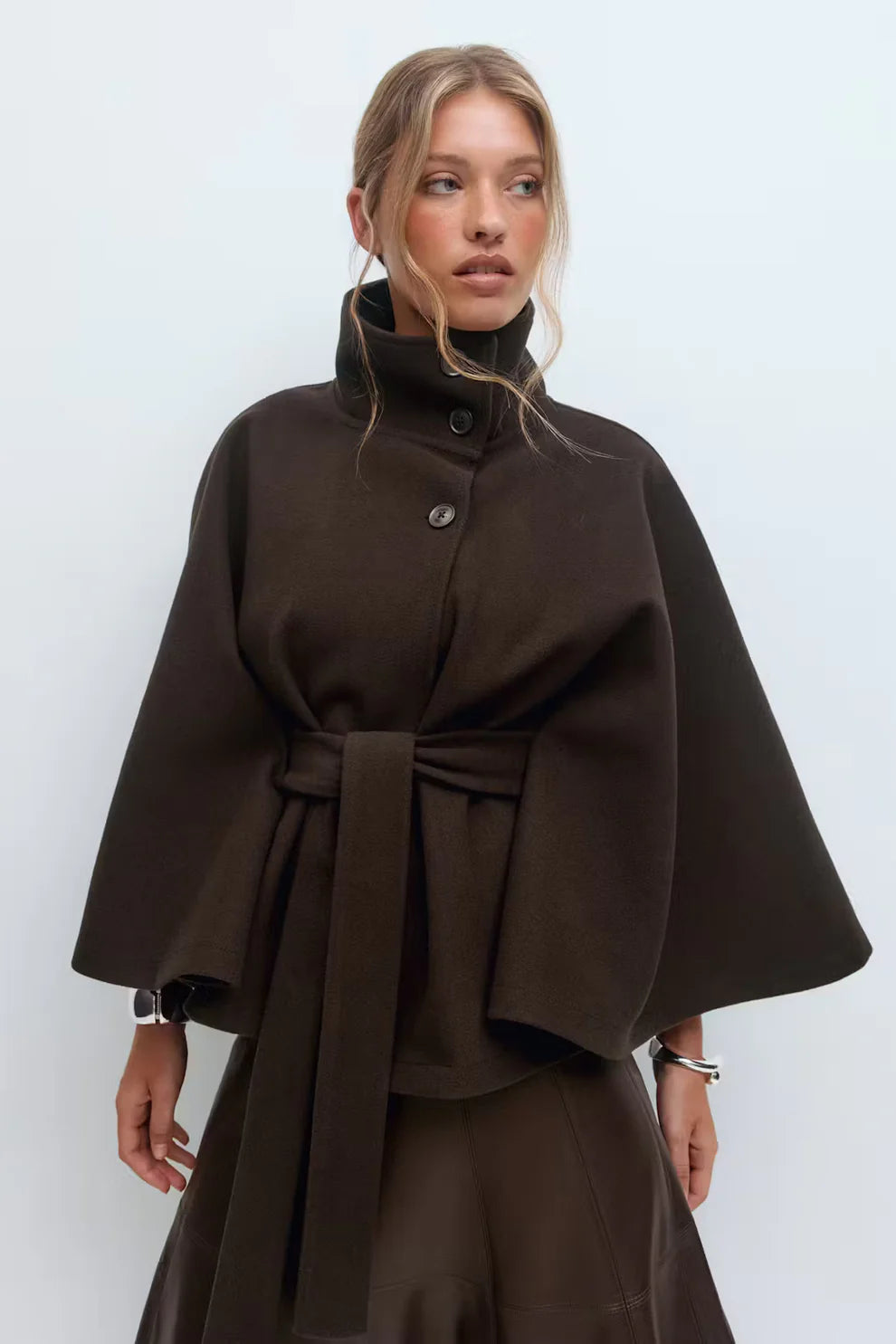 Sculptiss Belt Cape