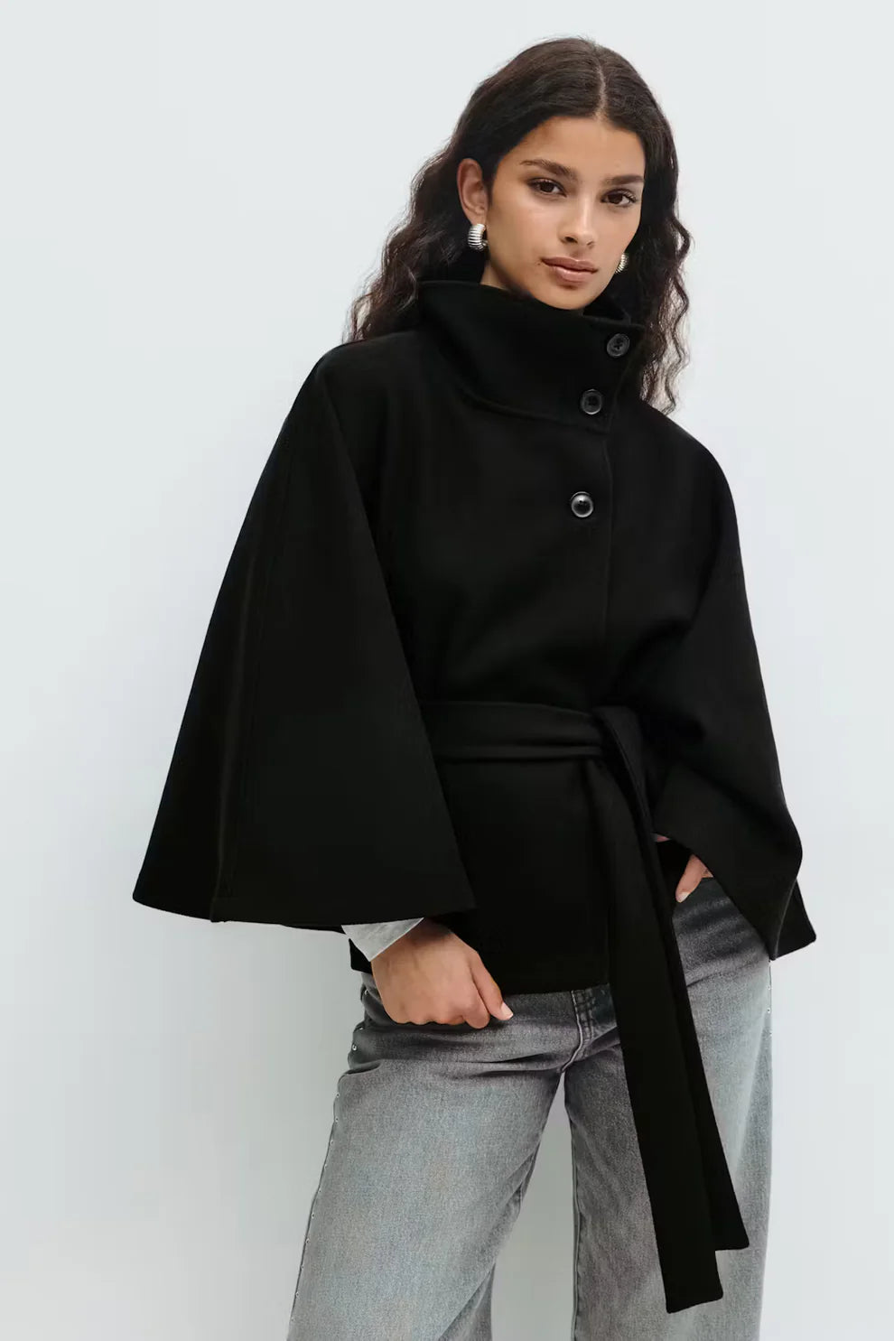 Sculptiss Belt Cape