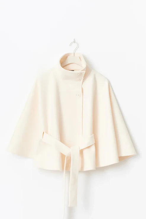Sculptiss Belt Cape