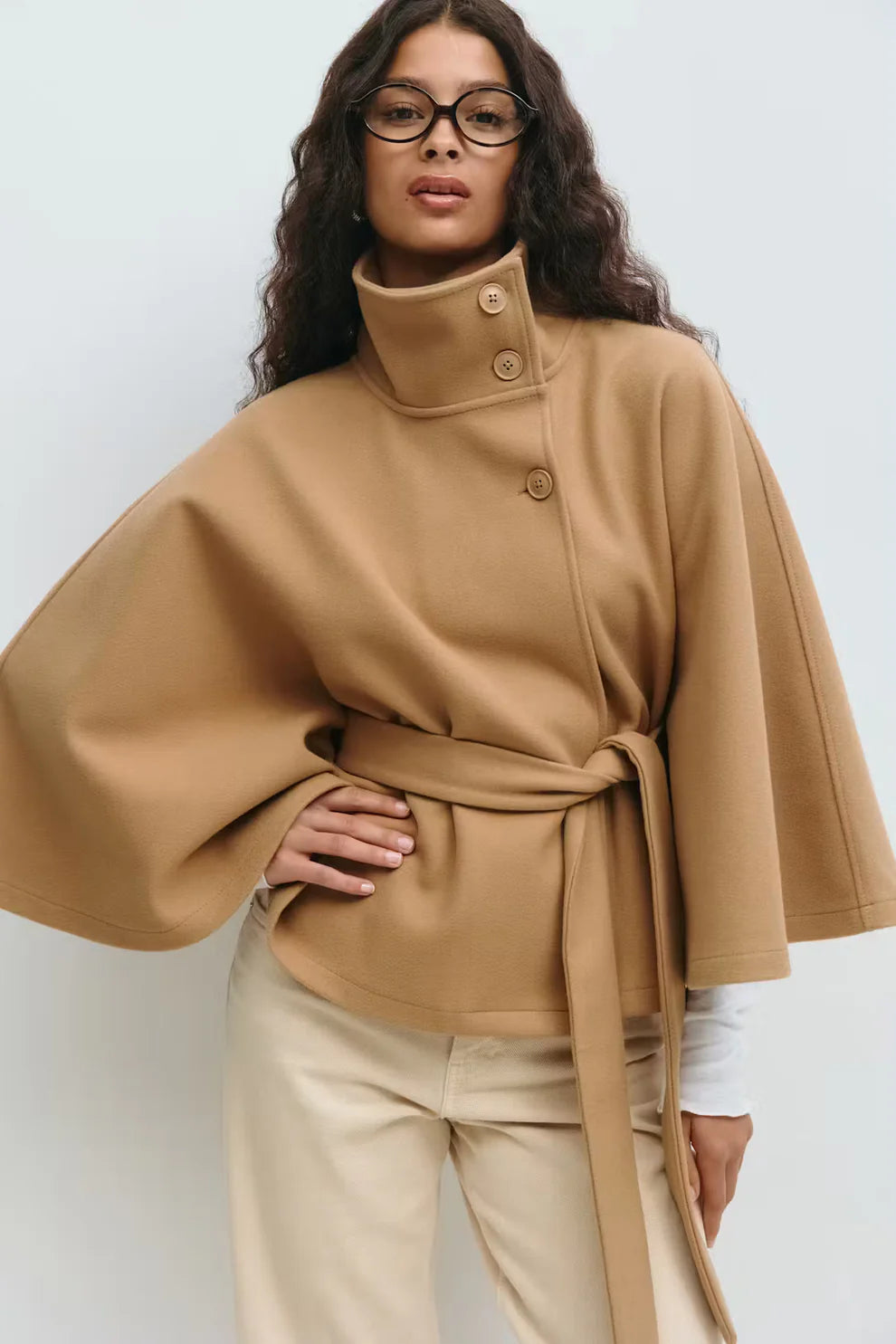 Sculptiss Belt Cape